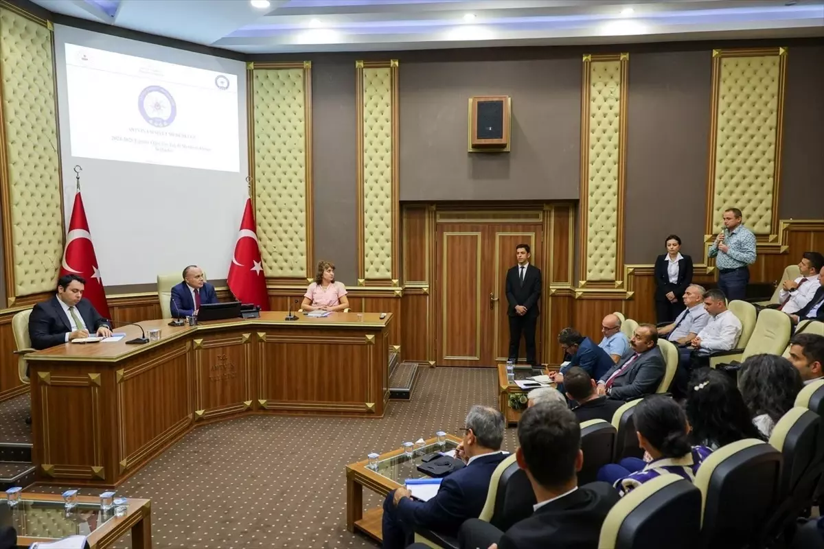 Artvin’de Okul Güvenliği için Toplantı Gerçekleştirildi