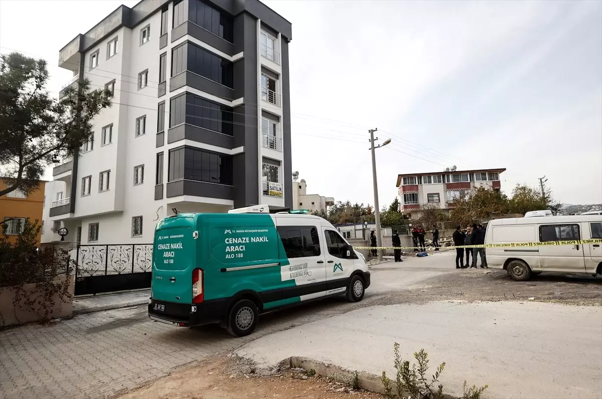 Mersin’de Aile Dramı: Baba Önce Eşini, Sonra Oğlunu Öldürdü